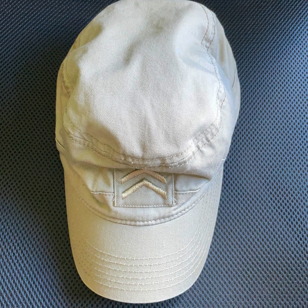 Aldo hat